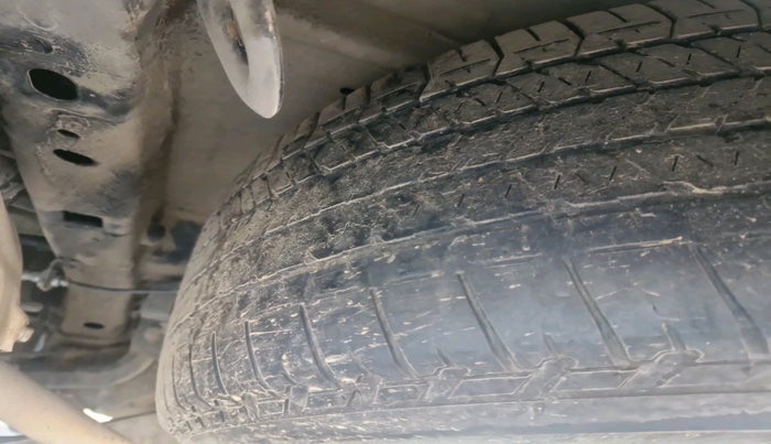 2017 Mahindra XUV500 W10 AT 1.99, Diesel, Automatic, 82,115 km, tyre