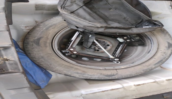 2022 Tata NEXON XM PETROL, Petrol, Manual, 73,882 km, tyre