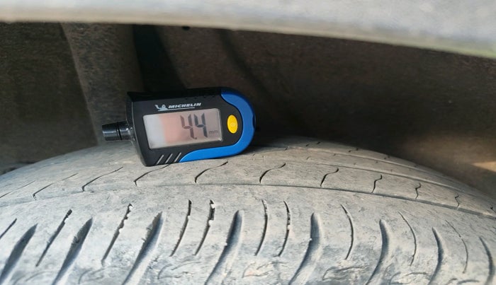 2019 Hyundai VENUE SX 1.0 TURBO, Petrol, Manual, 44,152 km, tyre