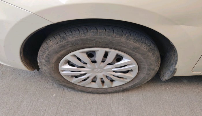 2020 Maruti Dzire VXI AMT, Petrol, Automatic, 11,736 km, tyre