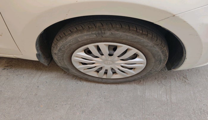 2020 Maruti Dzire VXI AMT, Petrol, Automatic, 11,736 km, tyre