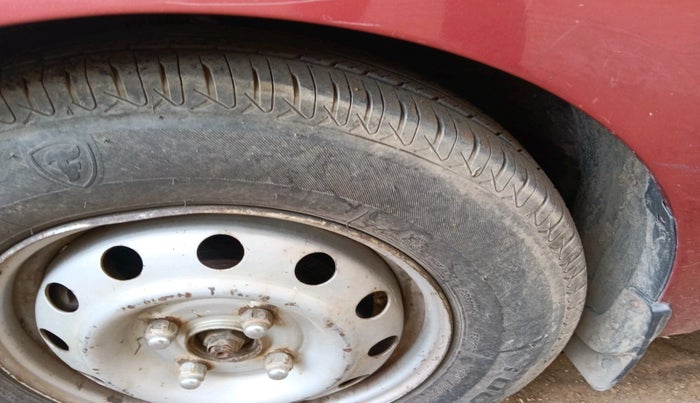 2010 Hyundai i10 ERA 1.1, Petrol, Manual, 99,049 km, tyre