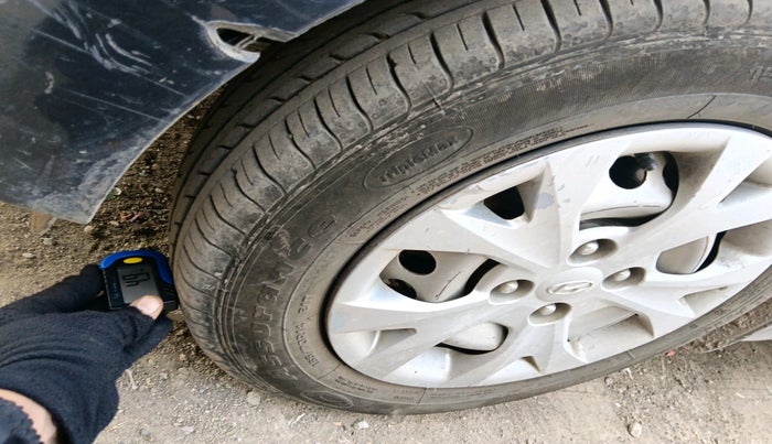 2017 Hyundai Grand i10 ERA 1.2 KAPPA VTVT, Petrol, Manual, 1,00,788 km, tyre