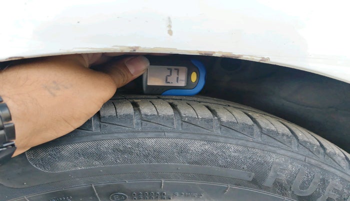 2015 Hyundai Grand i10 SPORTZ 1.2 KAPPA VTVT, Petrol, Manual, 1,41,164 km, tyre