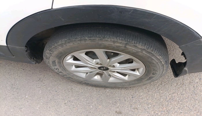 2019 Hyundai Creta S 1.4 DIESEL, Diesel, Manual, 1,95,630 km, tyre