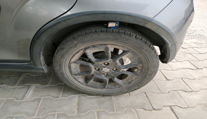 2017 Maruti IGNIS ZETA 1.2, Petrol, Manual, 65,406 km, tyre