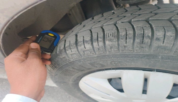 2016 Maruti Alto 800 LXI, Petrol, Manual, 6,101 km, tyre