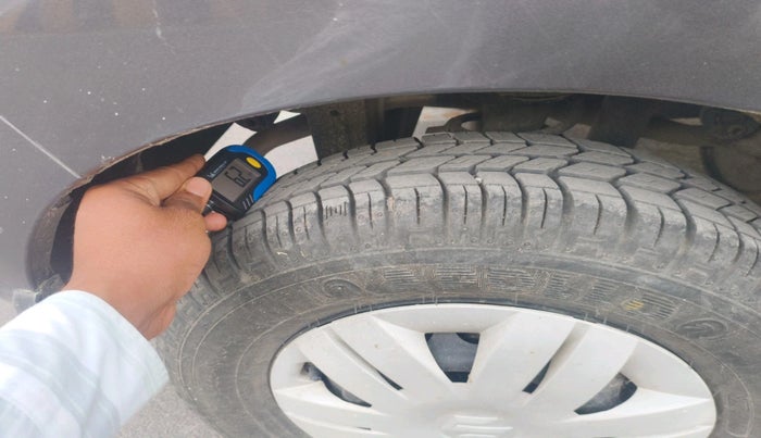 2016 Maruti Alto 800 LXI, Petrol, Manual, 6,101 km, tyre