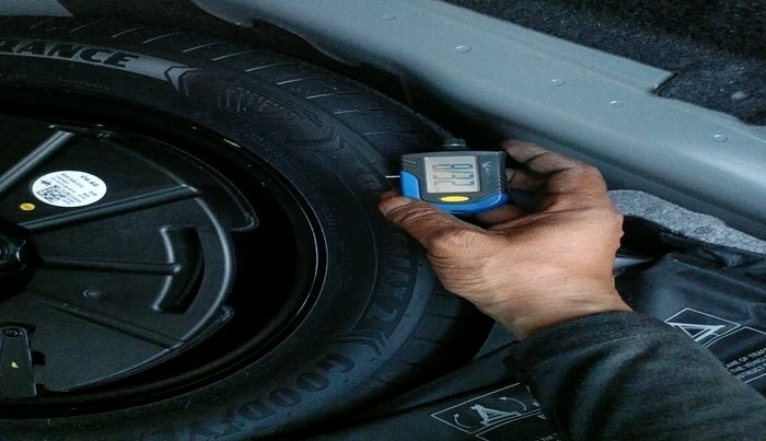 2022 Skoda SLAVIA STYLE 1.0L TSI MT, Petrol, Manual, 63,585 km, tyre