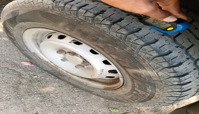 2022 Mahindra BOLERO NEO N 4, Diesel, Manual, 2,27,500 km, tyre