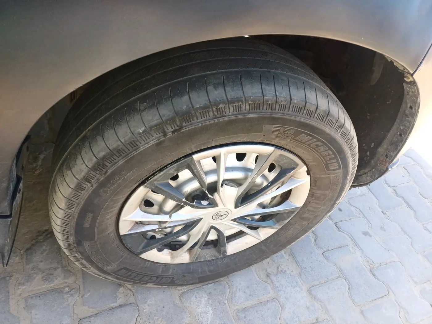 2017 Mahindra Scorpio S4 1.99 INTELLI-HYBRID, Diesel, Manual, 95,776 km, tyre