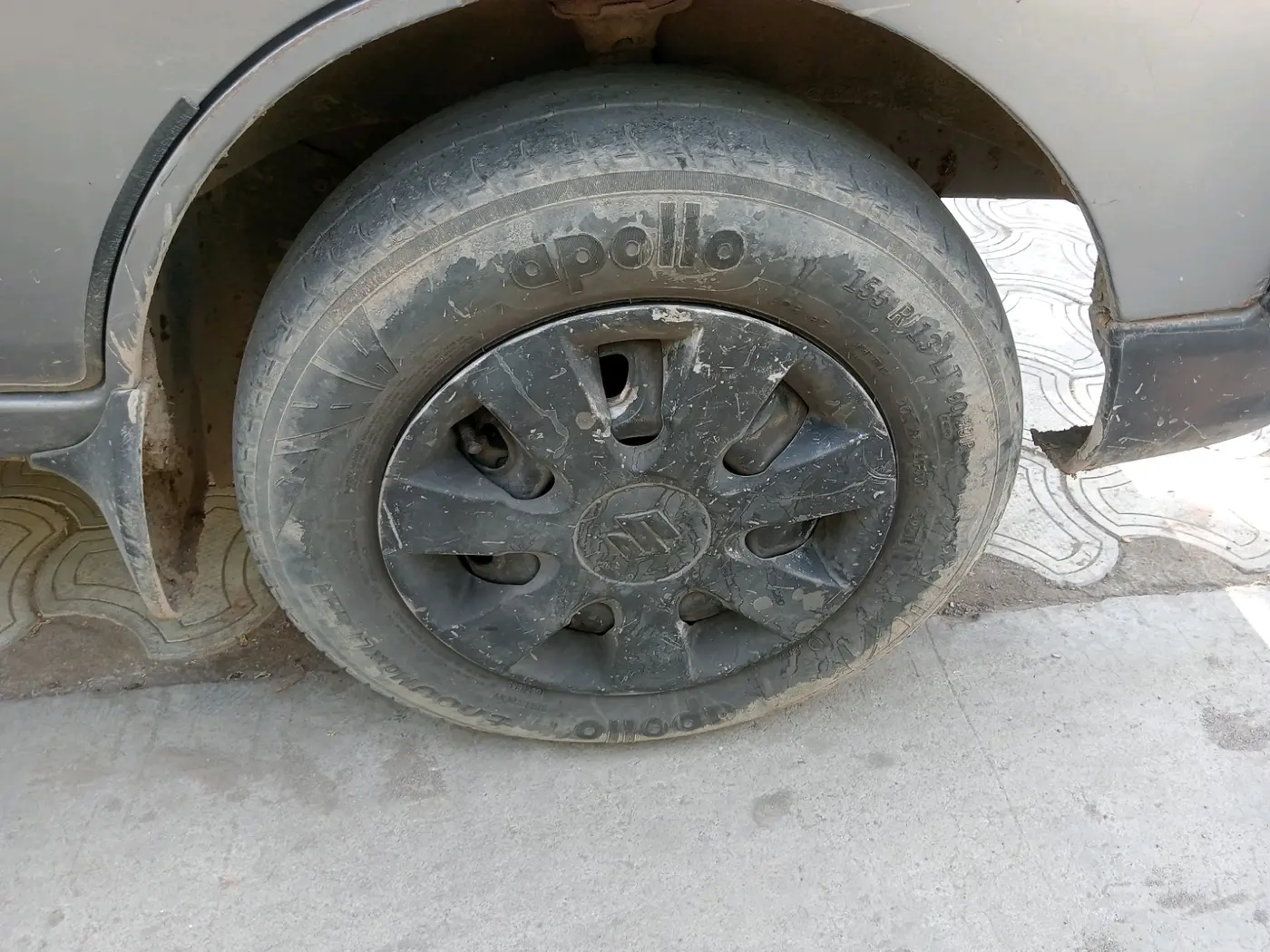 2020 Maruti Eeco 5 STR WITH A/C+HTR, CNG, Manual, 1,24,658 km, tyre