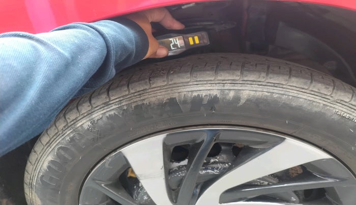 2017 Maruti Baleno SIGMA DIESEL 1.3, Diesel, Manual, 76,900 km, tyre