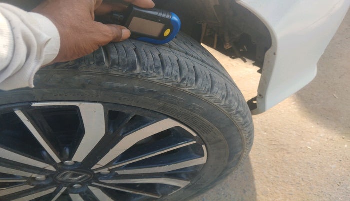 2017 Honda City 1.5L I-VTEC VX, Petrol, Manual, 86,800 km, tyre