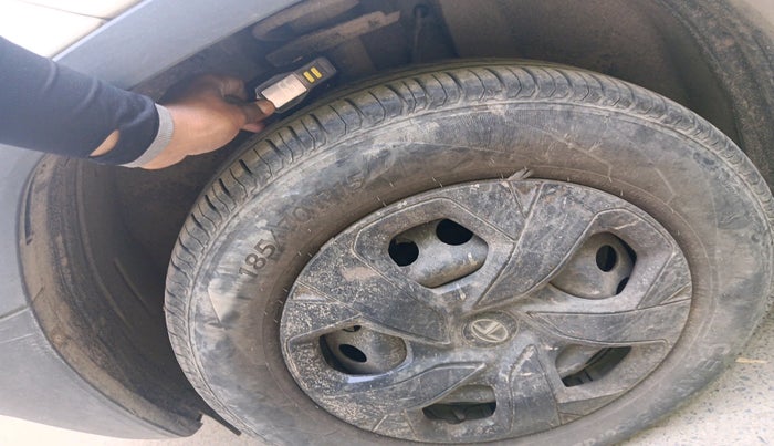 2023 Tata PUNCH ADVENTURE MT, Petrol, Manual, 14,180 km, tyre