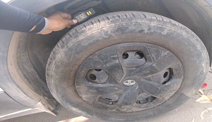 2023 Tata PUNCH ADVENTURE MT, Petrol, Manual, 14,180 km, tyre