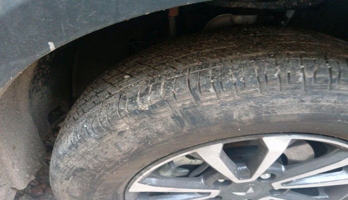 2025 Mahindra SCORPIO-N Z8 Select Petrol MT, Petrol, Manual, 3,052 km, tyre