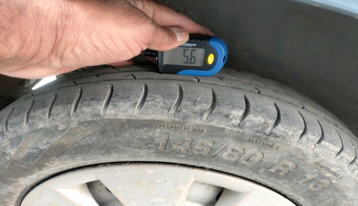 2011 Maruti Wagon R 1.0 LXI CNG, CNG, Manual, 1,17,893 km, tyre