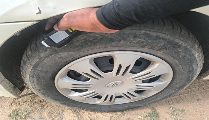 2020 Mahindra E VERITO D2, Electric, Automatic, 39,063 km, tyre