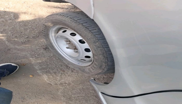 2015 Tata Indigo ECS LX TDI, Diesel, Manual, 1,23,077 km, tyre