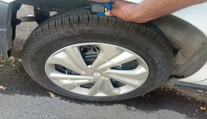 2021 Maruti S PRESSO VXI CNG, CNG, Manual, 98,129 km, tyre