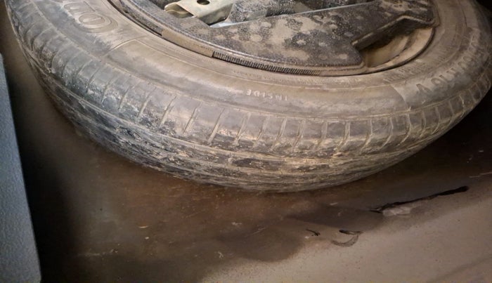 2016 Maruti Vitara Brezza VDI (O), Diesel, Manual, 1,49,673 km, tyre