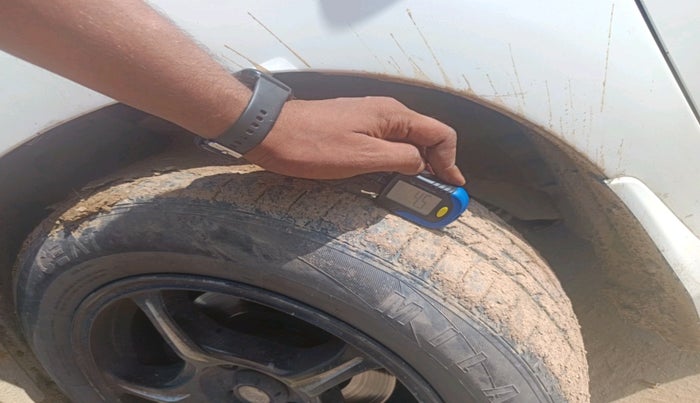 2015 Honda City 1.5L I-VTEC SV CVT, CNG, Automatic, 1,23,252 km, tyre