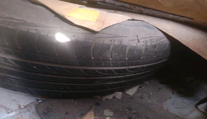 2015 Honda City 1.5L I-VTEC SV CVT, CNG, Automatic, 1,23,252 km, tyre