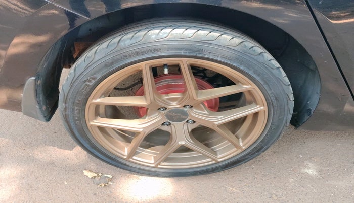 2018 Hyundai Verna 1.6 SX (O) CRDI MT, Diesel, Manual, 1,36,622 km, tyre