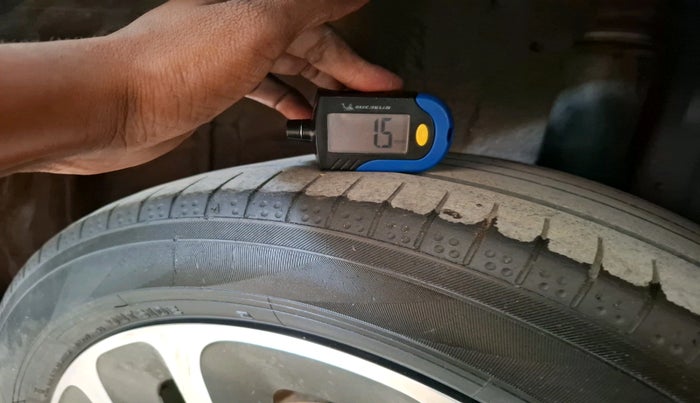 2015 Fiat Avventura EMOTION MULTIJET 1.3, Diesel, Manual, 68,691 km, tyre