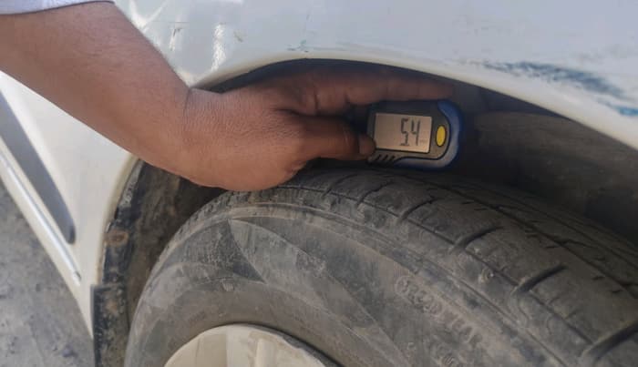 2018 Hyundai Xcent E, CNG, Manual, 96,307 km, tyre