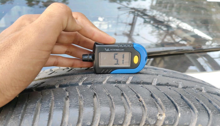 2016 Ford Ecosport TITANIUM 1.5L DIESEL, Diesel, Manual, 1,04,200 km, tyre