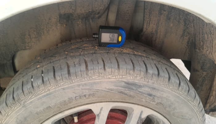 2019 Maruti Swift VDI, Diesel, Manual, 1,06,065 km, tyre