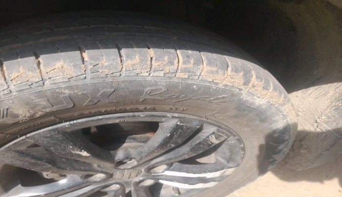 2020 Maruti Vitara Brezza ZDI PLUS, Diesel, Manual, 1,12,590 km, tyre