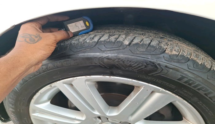 2012 Audi A4 2.0 TDI S LINE, Diesel, Automatic, 85,967 km, tyre