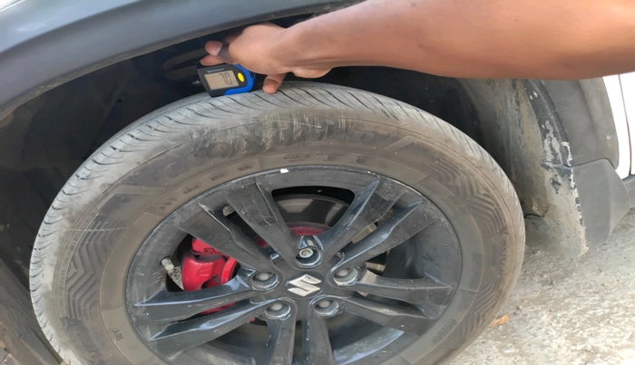 2018 Maruti Vitara Brezza ZDI PLUS AMT, Diesel, Automatic, 1,12,226 km, tyre