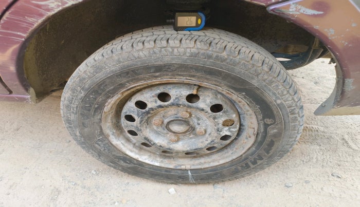 2006 Ford Ikon 1.3 FLAIR PETROL, Petrol, Manual, 71,413 km, tyre