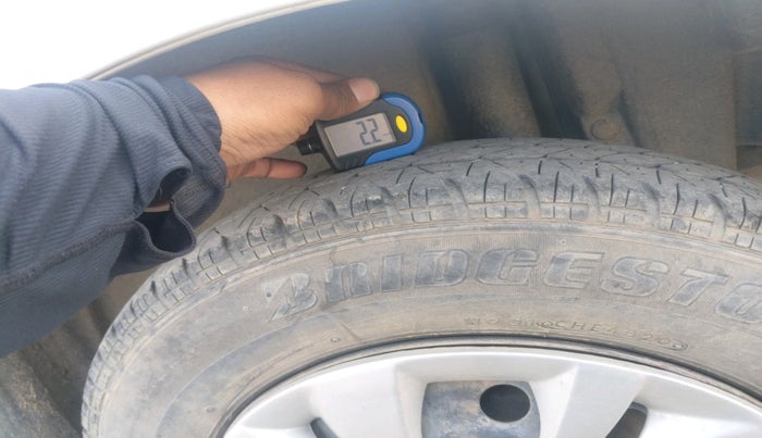 2013 Maruti Swift Dzire VDI, Diesel, Manual, 1,57,246 km, tyre