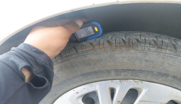 2013 Maruti Swift Dzire VDI, Diesel, Manual, 1,57,246 km, tyre