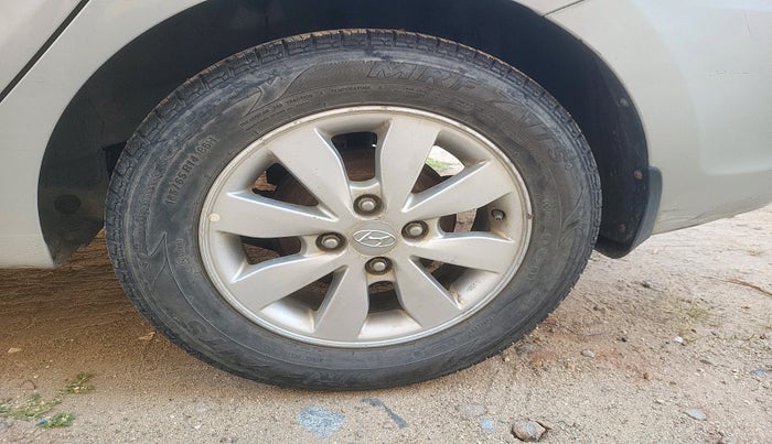 2014 Hyundai Xcent S 1.1 CRDI (O), Diesel, Manual, 1,27,874 km, tyre