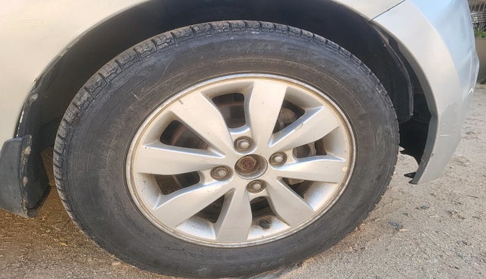 2014 Hyundai Xcent S 1.1 CRDI (O), Diesel, Manual, 1,27,874 km, tyre