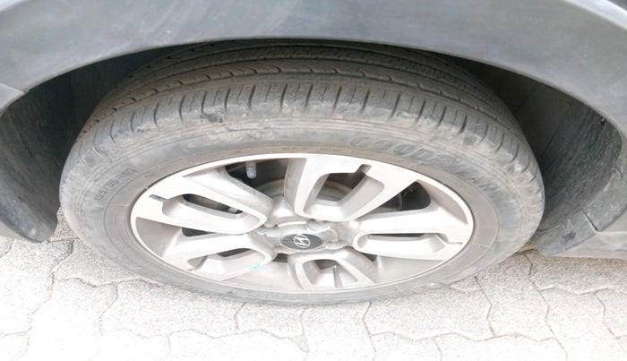 2015 Hyundai i20 Active 1.2 S, Petrol, Manual, 50,541 km, tyre