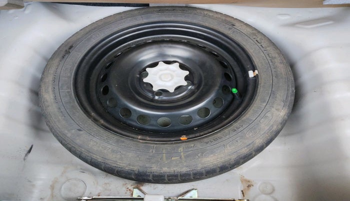 2018 Hyundai Grand i10 ASTA 1.2 KAPPA VTVT, Petrol, Manual, 52,371 km, tyre