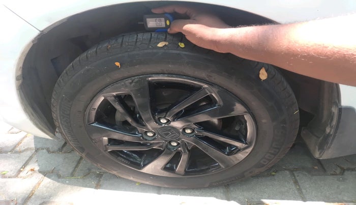 2018 Honda Jazz 1.2L I-VTEC V, Petrol, Manual, 69,798 km, tyre