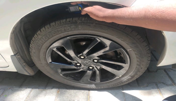 2018 Honda Jazz 1.2L I-VTEC V, Petrol, Manual, 69,798 km, tyre