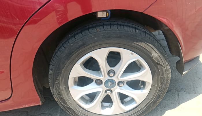 2015 Ford Figo Aspire TITANIUM1.5 DIESEL, Diesel, Manual, 93,089 km, tyre
