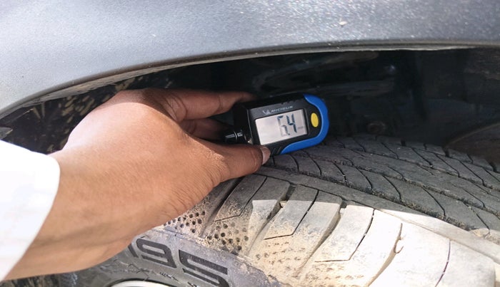 2022 Maruti XL6 ZETA MT, Petrol, Manual, 36,931 km, tyre