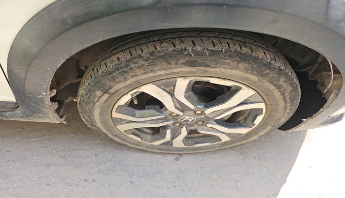 2018 Honda WR-V 1.5L I-DTEC VX MT, Diesel, Manual, 78,599 km, tyre