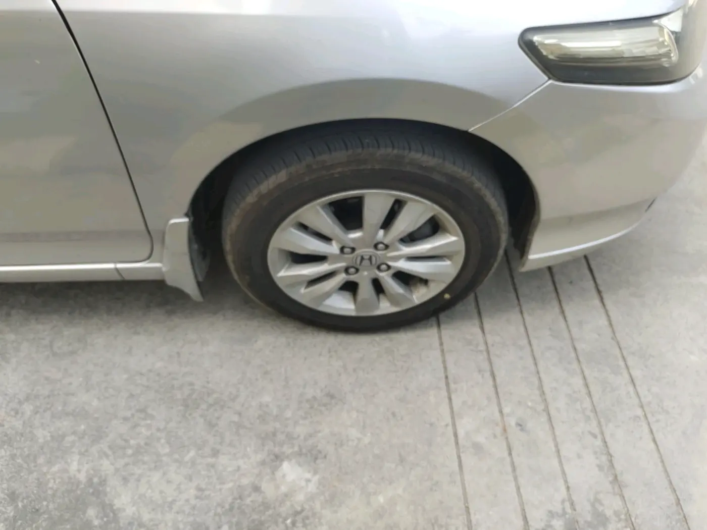 2012 Honda City 1.5L I-VTEC V MT, Petrol, Manual, 1,46,665 km, tyre