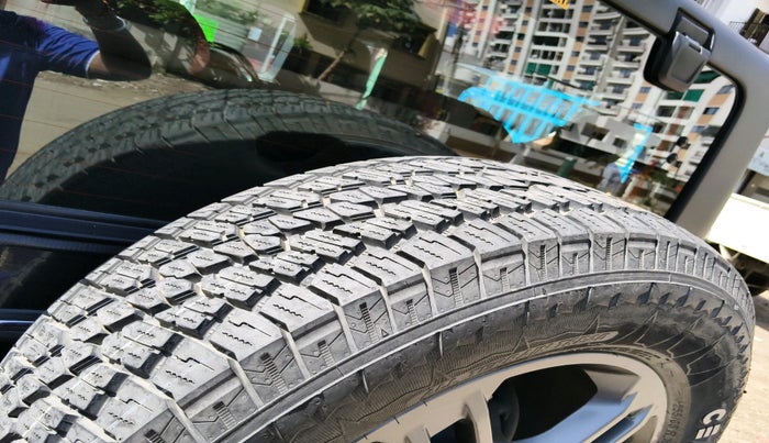 2023 Mahindra Thar LX D AT 4WD HT, Diesel, Automatic, 48,113 km, tyre